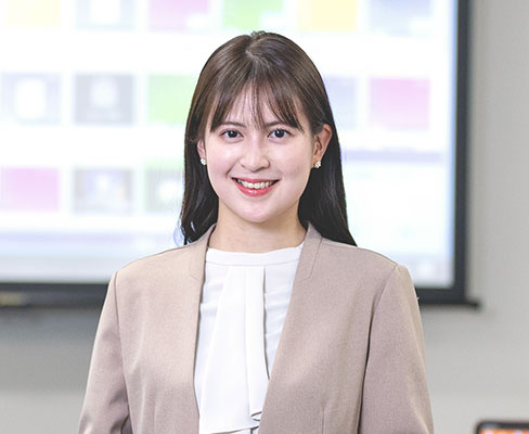 インストラクター