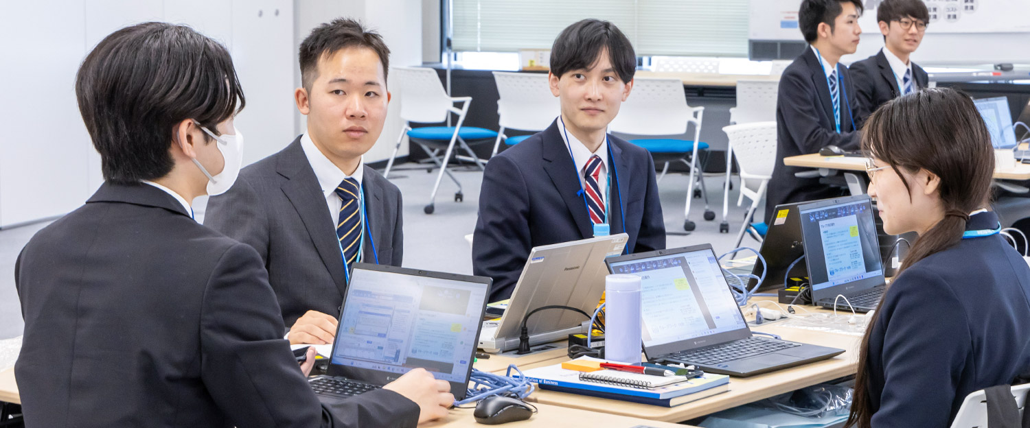 ビジネスマナー研修の様子02