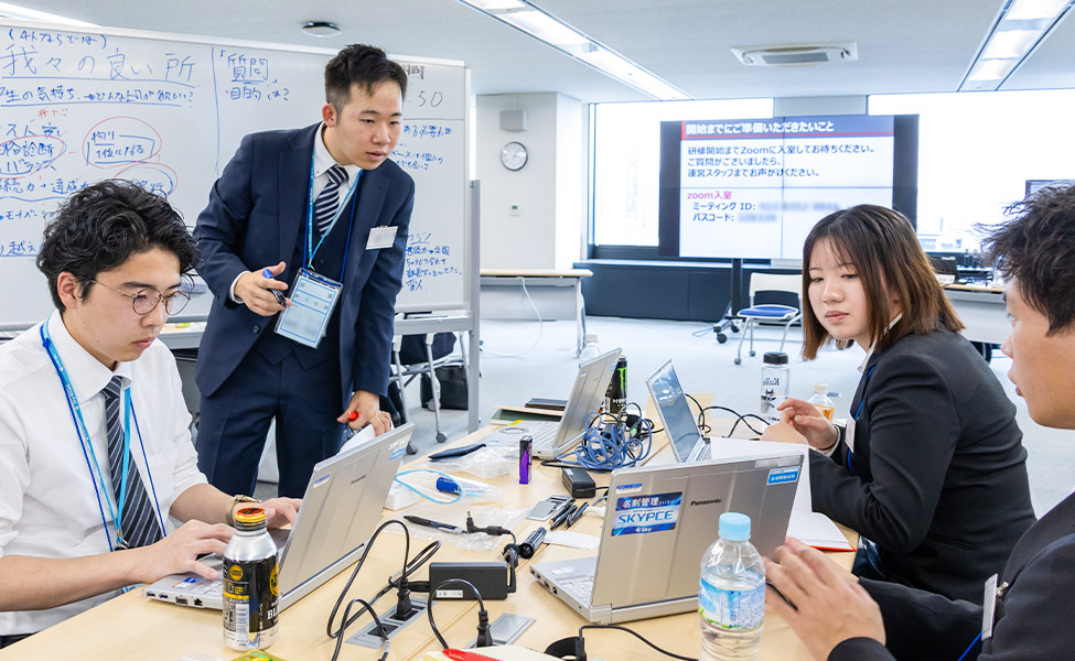 営業研修の様子1